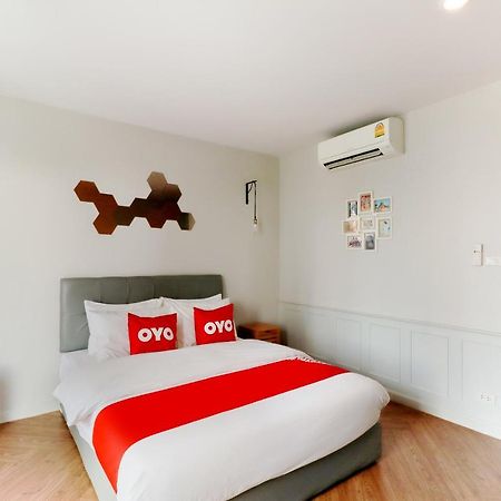 Oyo 825 Casampika Bed & Breakfast Chiang Mai Dış mekan fotoğraf